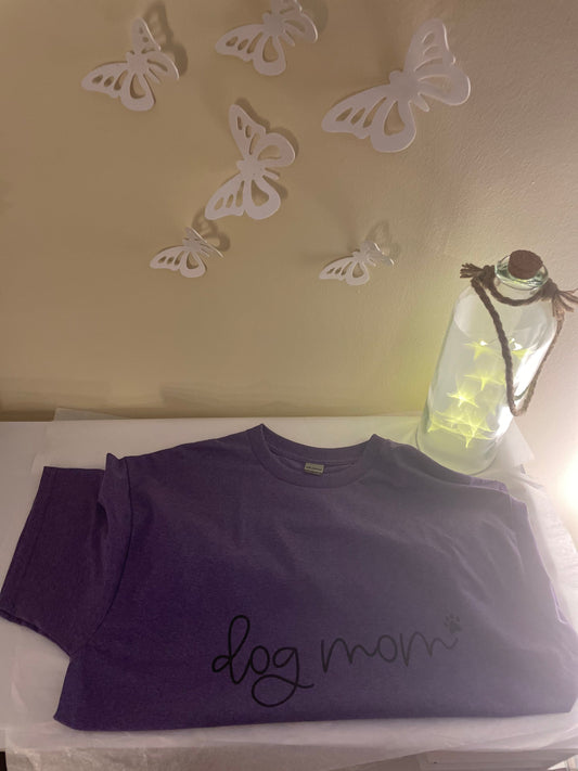 Dog mom t-shirt