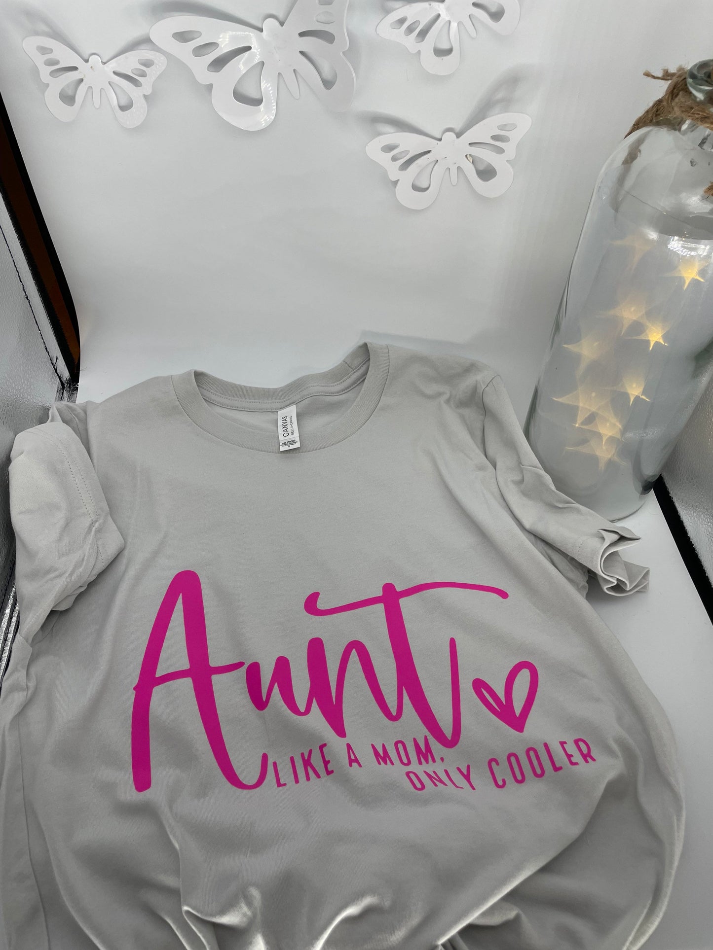 Aunt like a mom but cooler screen print tee