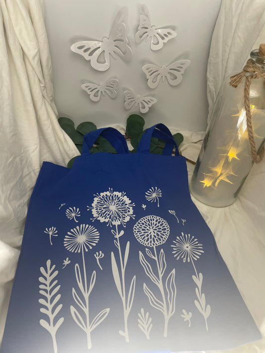 Wild flowers tote 💙