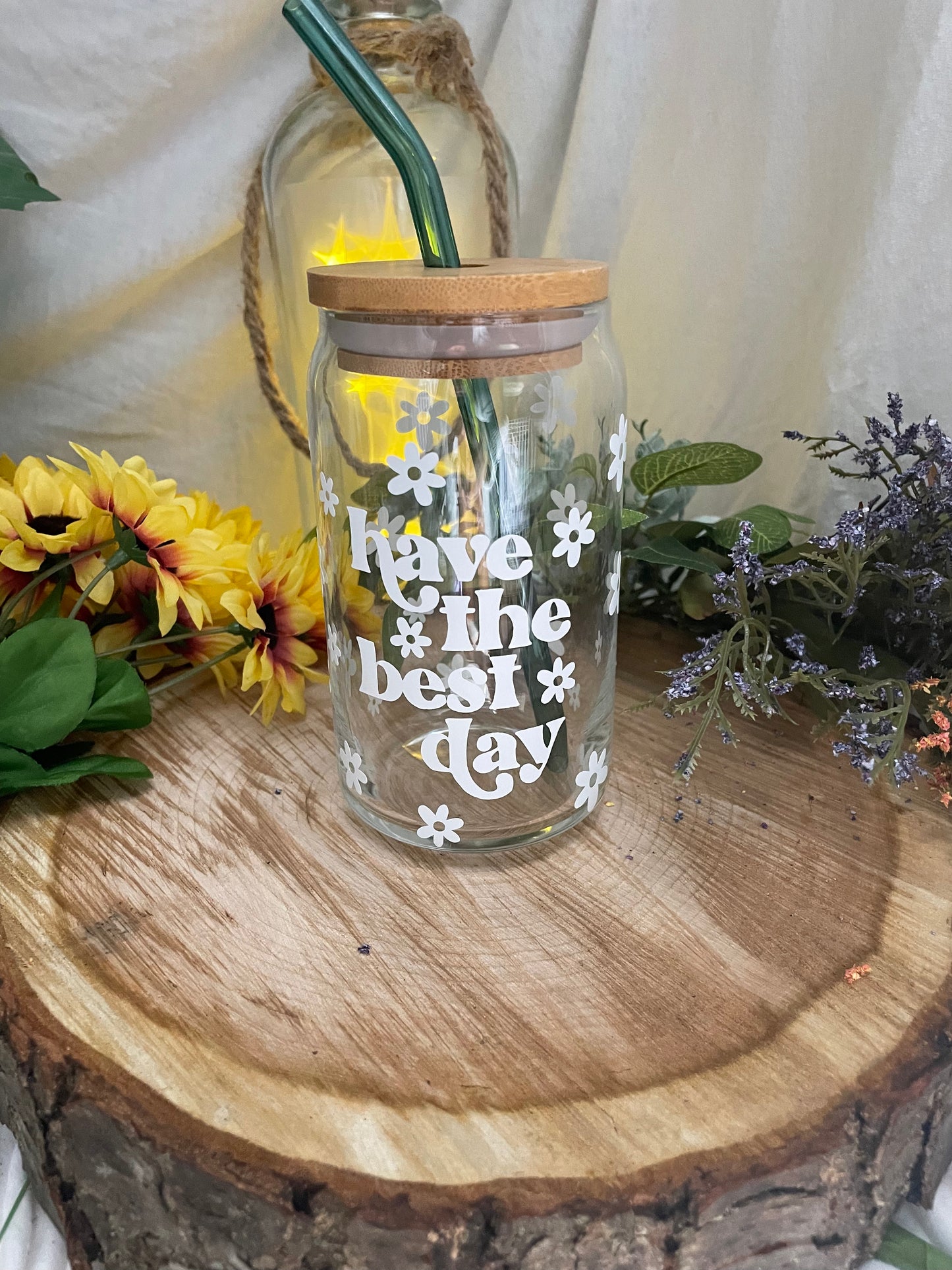 Have the best day!! 🌼