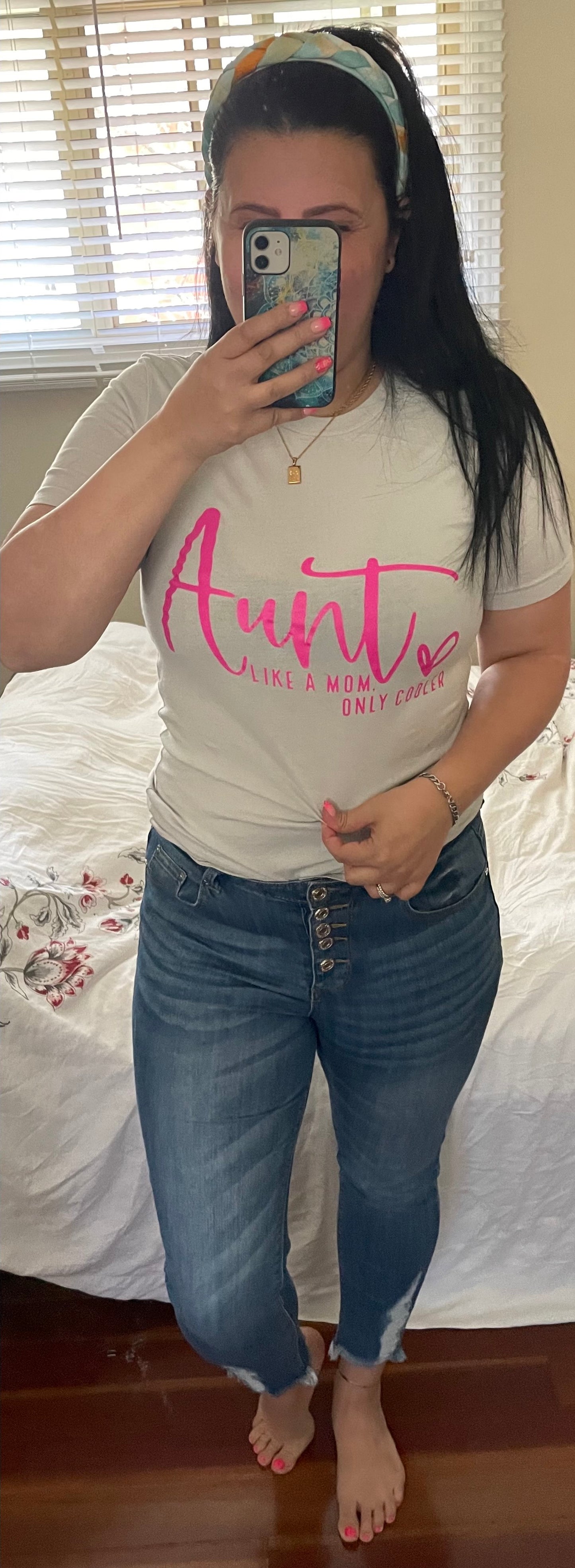 Aunt like a mom but cooler screen print tee